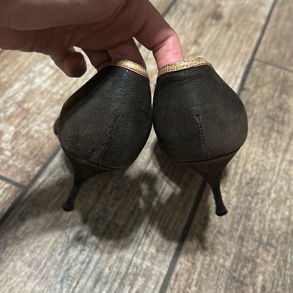 Prada Women’s Sz 40 Prada Brown Leather D'Orsay Pumps - Picture 5 of 12